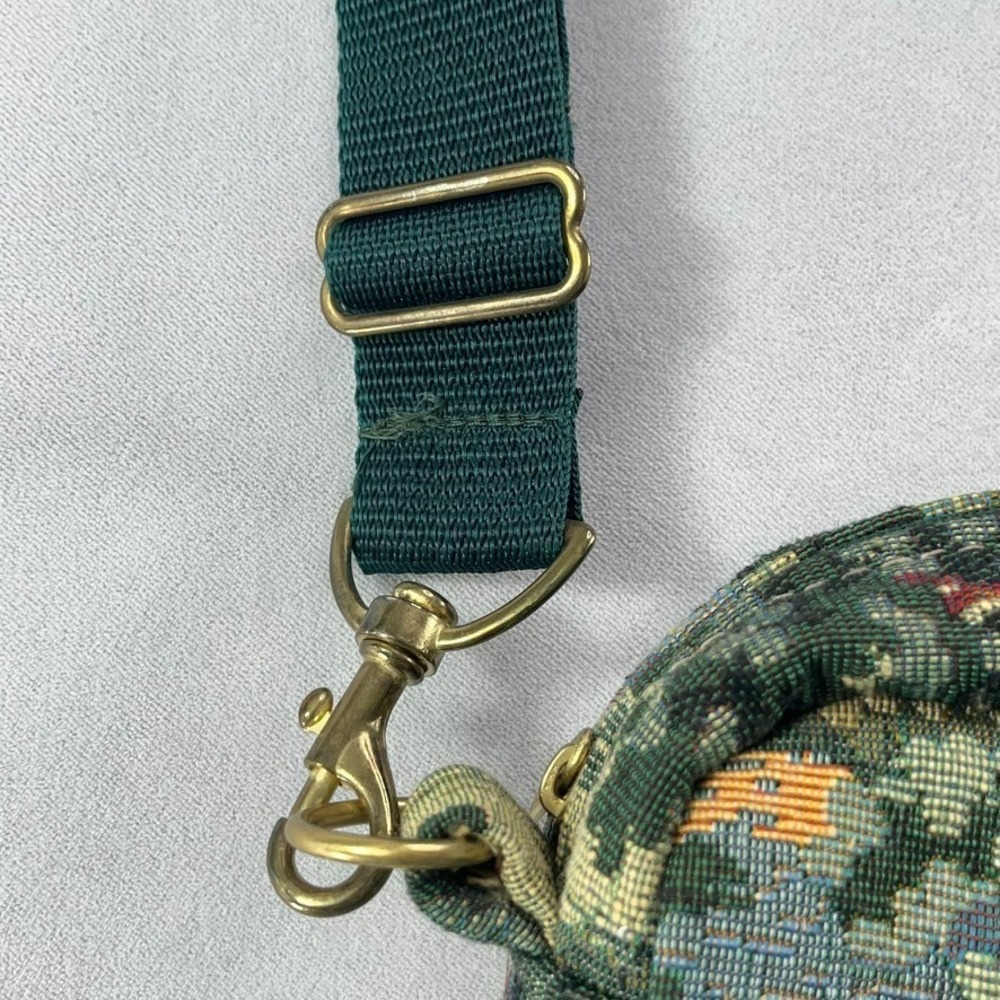 Holdings Fine Accessories Crossbody Bag Women's Green Tapestry Golf Scene - Picture 5 of 11